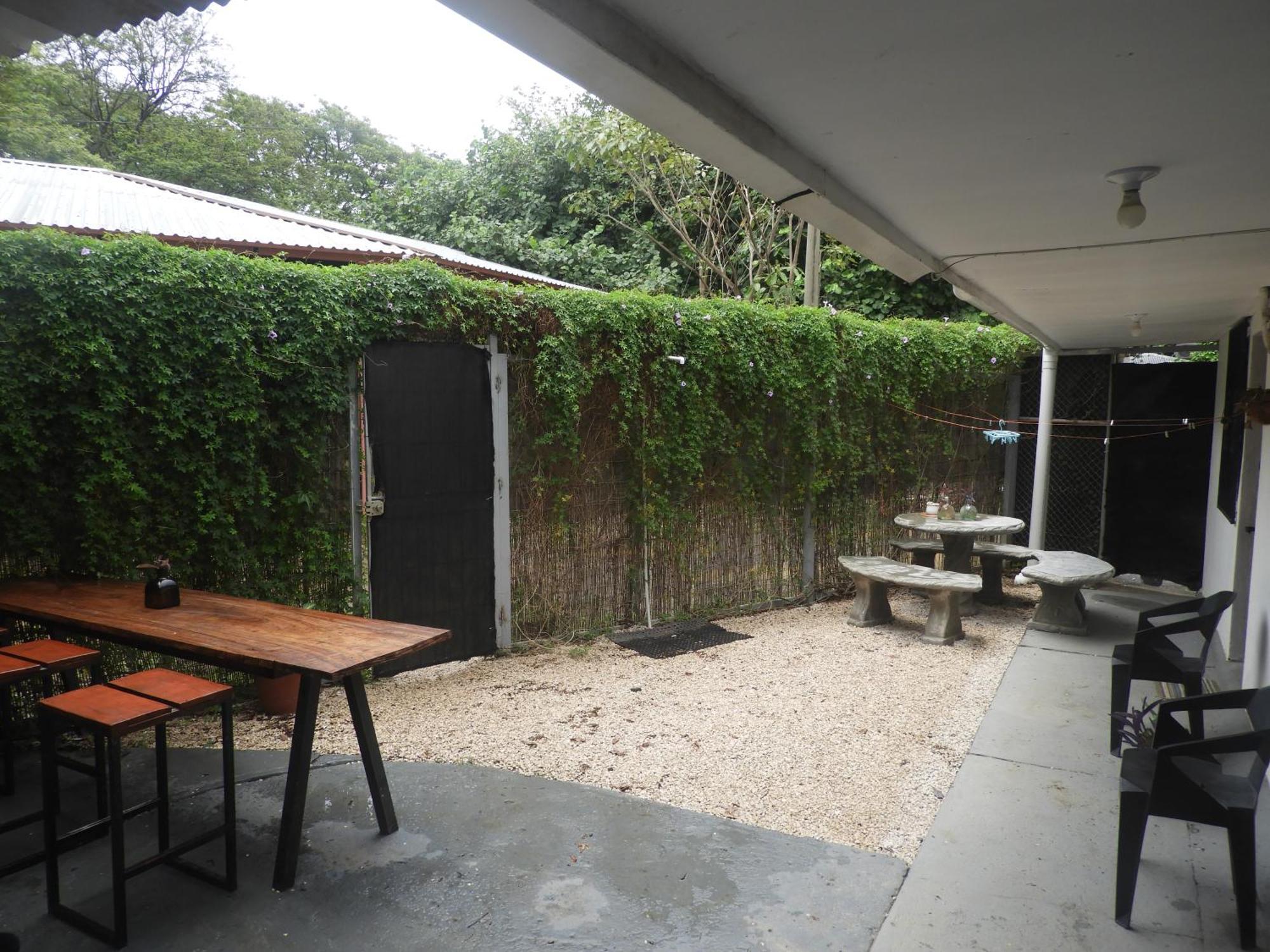 The Backside House Vandrerhjem Tamarindo Eksteriør bilde